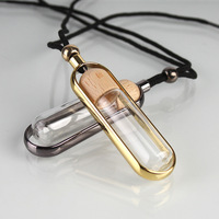 Nouveau Style 10ml voiture verre parfum désodorisant suspendu huile parfum bouteille en bois couvercle diffuseur bouteille verre emballage en Stock