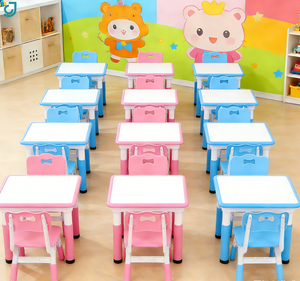 Ensemble table et chaise carrée réglable en hauteur pour enfants, sièges de bureau pour tout-petits, idéal pour l'école, la maternelle, la chambre et l'atelier - Product Image 1