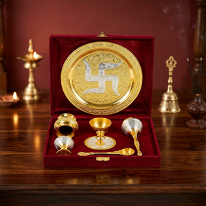 Plateau de prière Pooja Thaali rond en laiton de 8 pouces, plaqué or, sculpté, plateau en métal sculpté, plateau de prière Pooja Thaali plaqué or - Product Image 2