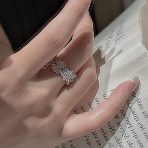 S925 Pure Silver Daisy <b>Ring</b> with Niche Design Simple French Elegance Medieval Vintage Small Flower <b>Opening</b> Inlay <b>Ring</b> - Product Image 3