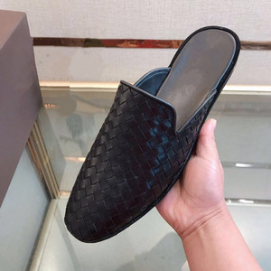 Chaussures décontractées en cuir véritable tressé, style mules sans talon, pour le dropshipping en usine (Europe) - Product Image 1