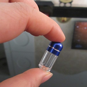 <strong>Small</strong> <strong>Plastic</strong> <strong>Bottle</strong> Empty Pill Capsule <strong>Bottle</strong> with Aluminum Cap - Product Image 4