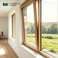 Fenêtres en bois recouvertes d'aluminium, triple vitrage, verre Low-E, certifiées PHI, conformes à la norme Energy Star, insonorisées pour salon