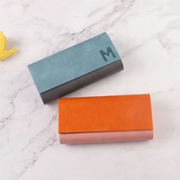 Étui à lunettes optiques à la mode à 2 fentes en cuir de couleur rectangle anti-chute de haute qualité avec logo personnalisé