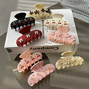 تصميم فريد من نوعه من ZiTeng راقي نموذج جديد بألوان الكرز والأحماض ماسية متوسطة الحجم بمشبك سمك القرش الحلو شعار قابل للتخصيص - Product Image 3