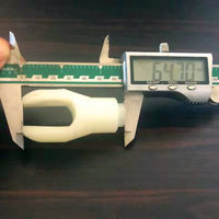 Accesorios de Repuesto Resistentes al Desgaste: Pinza para Botellas y Horquilla de Transferencia para Máquina Automática de Lavado de Botellas de PET y Vidrio