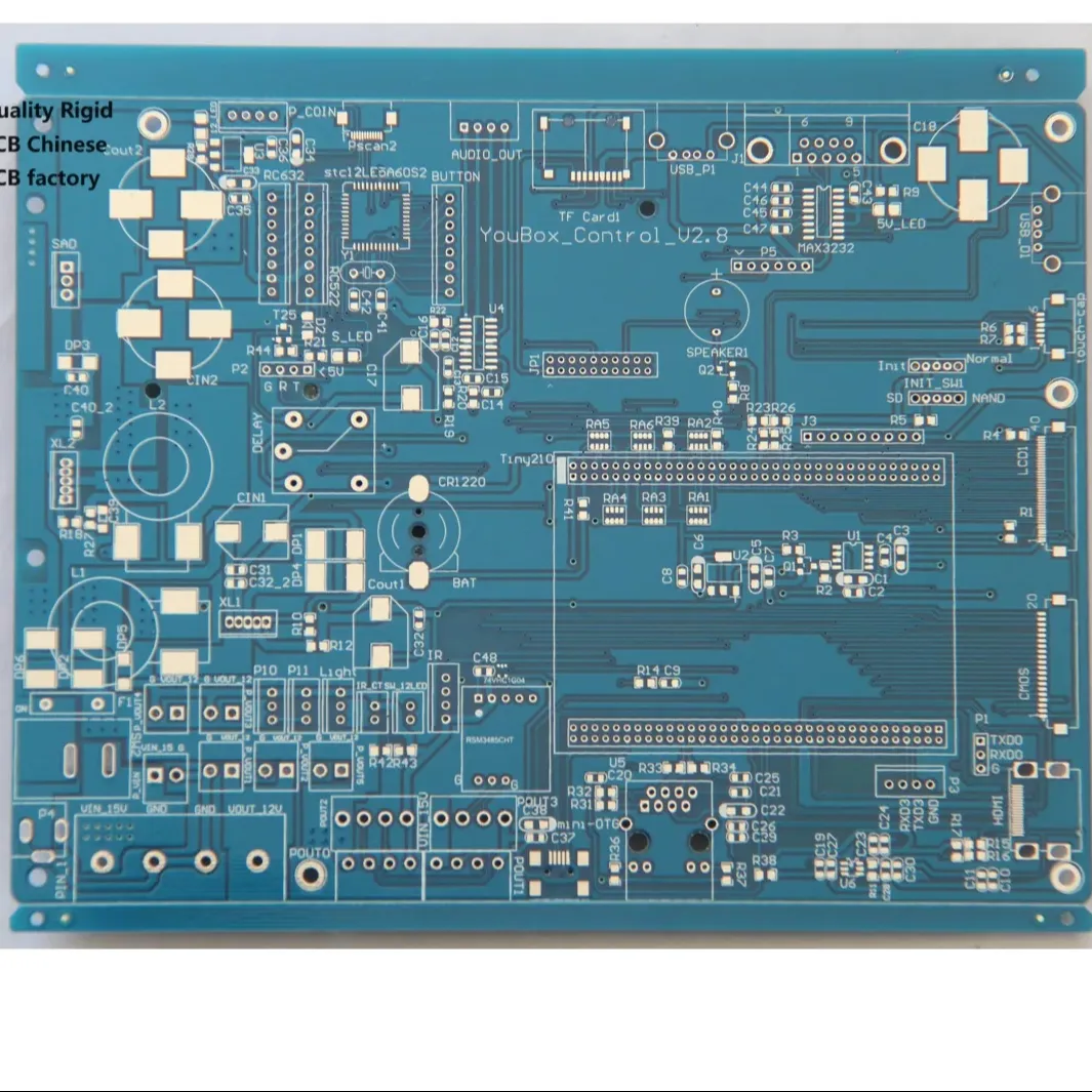 Fabrication de circuits imprimés double face de haute qualité pour le chargeur USB personnalisé de carte PCB pilote flash PCBA
