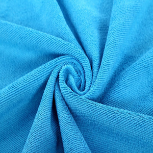 <span class=keywords><strong>Serviette</strong></span> <span class=keywords><strong>de</strong></span> nettoyage microfibre 40x40CM 300GSM haute absorption pour le detailing automobile et la cuisine - Product Image 1