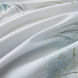 Juego de Ropa de Cama Floral Duoximeimiankang de 4 Piezas, 100% Algodón, Agradable al Tacto, Diseño Moderno, Impresión Reactiva - Product Image 3