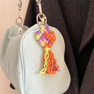 En gros Porte-clés Cœur en Macramé en Coton, Fait Main, Tressé, Style Bohème, Pendentif de Sac - Product Image 5