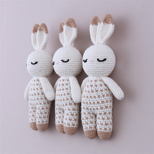 Poupée <span class=keywords><strong>en</strong></span> <span class=keywords><strong>laine</strong></span> au crochet faite à la <span class=keywords><strong>main</strong></span>, animal <span class=keywords><strong>en</strong></span> peluche, jouet pour bébé, poupée de sommeil pour bébé - Product Image 3
