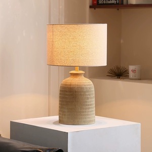 <span class=keywords><strong>BIFANG</strong></span> Moderne Glockenförmige Weiß-Braune Japanische Wabi-Sabi Elektrische Keramik-Tischlampe mit Stoffschirm LED-Licht für Zuhause - Product Image 1