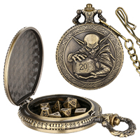 Mini set de dés DND dans une boîte en métal sculptée Goblin - Cadeaux pour soirées RPG, cadeau DND pour les joueurs de jeux de table