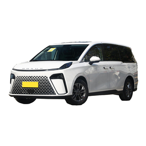 Cina 2023 Maxus <span class=keywords><strong>G70</strong></span> nuova <span class=keywords><strong>auto</strong></span> a trazione anteriore 2.0T 5 porte 7 posti medio Mpv automatico di lusso versione carburante
