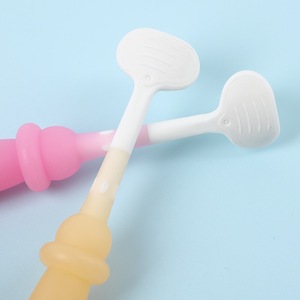 Brosse à dents pour enfants à 3 côtés avec poils en nylon triple pour un nettoyage complet des dents, idéale pour les voyages, pour adultes et enfants - Product Image 5