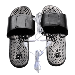 Chaussons de massage électro-stimulants ajustables en EVA pour les pieds – Accessoires de physiothérapie EMS - Product Image 4