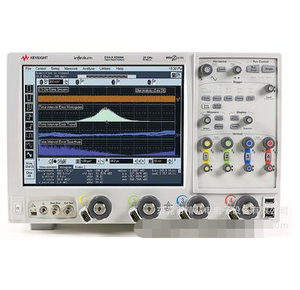 Oscilloscope haute performance Infiniium DSOX93204A 33 GHz avec fréquence d'échantillonnage de 80GSa/s et résolution 8 bits - Product Image 1