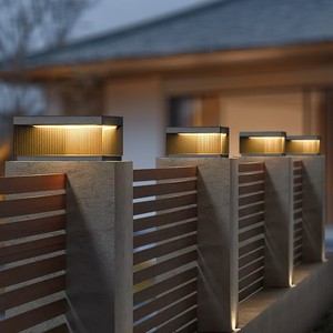 עמוד תאורה סולארי מודרני, מתאים לכניסות וילות ועמודים דקורטיביים, מנורת שער ראשי, תאורת עמוד חיצונית - Product Image 1