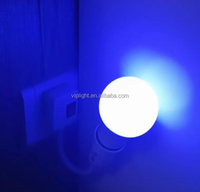 Ampoule LED RGB multicolore A50 A60 A70 3W 5W 7W 10W avec télécommande, intensité variable, 220V E27, lumière LED de type chandelier