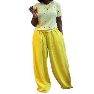 <span class=keywords><strong>Abbigliamento</strong></span> Donna Europeo e Americano 2026: Nuova Collezione Estiva Dolce e alla Moda - Top a Maniche Corte con Stampa Cuore e Girocollo, e Pantaloni Larghi - Product Image 5