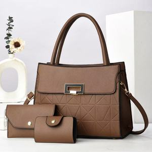 Wholesale Price Luxury Women's Fashion <b>Large</b> <b>Shoulder</b> <b>Bag</b> Hardware Clasp Decoration Crossbody <b>Bag</b> Handbag - Product Image 5