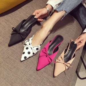 Mules élégantes pour femme en satin à bout pointu avec nœud, talons fins et bas, pour l'extérieur, style mode et chic - Product Image 1