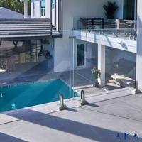 TAKA Colonne de fixation monobloc en acier inoxydable SS316 pour verre, réglable, forme carrée, pour garde-corps de balcon et escalier, résistante à la rouille, fixation au sol
