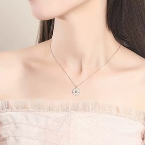 Collier Marguerite OXeye Mary's Flower 2025 en Zircon Plaqué Or Argent Sterling 925 Chaîne Vintage Bijoux <span class=keywords><strong>de</strong></span> Fête pour Femme - Product Image 2