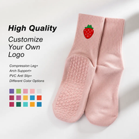Chaussettes de yoga antidérapantes en PVC personnalisées, chaussettes de sport en coton multicolores pour femmes avec soutien de la voûte plantaire, vente en gros