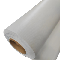 Impression numérique blanche brillante 1 rouleau de matériaux de tissu de bannière publicitaire extérieure en PVC avec surface mate pour le vitrage avant