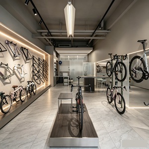 Présentoir de Magasin de Sport Personnalisable LUX – Design Intérieur pour Magasin de Vêtements de Sport – Présentoir en Bois Nakajima pour Articles de Sport - Product Image 1