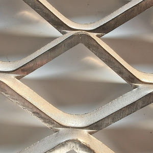 산업용 내구성 확장 금속 메쉬 시트, 강력하고 유연하며 부식 방지 기능이 있음 - Product Image 3