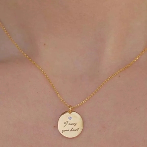 Cœur personnalisé pendentif cursif rond écriture texte <span class=keywords><strong>empreinte</strong></span> <span class=keywords><strong>digitale</strong></span> collier longue chaîne en or 18k collier de pièces de monnaie pour les femmes - Product Image 2