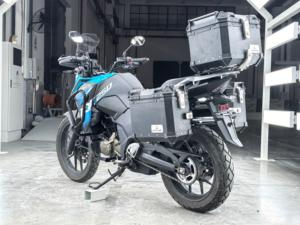 <span class=keywords><strong>Moto</strong></span> Fuoristrada ad Alte Prestazioni Fast Rider Panzer RX250 con <span class=keywords><strong>Bauletti</strong></span> <span class=keywords><strong>Laterali</strong></span> e Top Case, 100-200CC, Avventura a Benzina per Adulti - Product Image 4