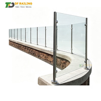 Système de balustrade en acier inoxydable DF, très vendu, pour escaliers/balcons, avec poteaux de garde-corps en verre et système de garde-corps de terrasse