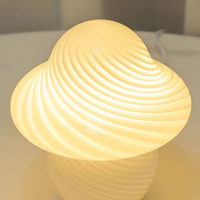 Lampe de table en verre rose moderne, style italien, lampe de bureau rayée, lampe de chevet, éclairage d'ambiance