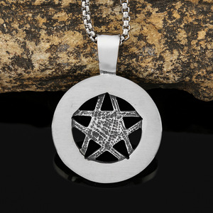 Yunnique-collar con colgante de pentagrama de acero inoxidable para hombre, accesorio de joyería con dije de estrella redonda para parejas, cadena de 60cm - Product Image 3