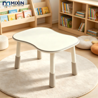 Tables et chaises pour enfants pour la cantine scolaire et les meubles de maternelle, tables rectangulaires en bois pour enfants