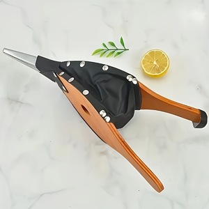 เครื่องมือจุดไฟบาร์บีคิว ที่เป่าลมแบบมีหัวฉีด สำหรับเตาบาร์บีคิว ปล่องไฟ และเตาผิง พร้อมด้ามจับไม้ สำหรับตั้งแคมป์กลางแจ้ง - Product Image 5