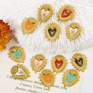 Pendentif Cœur en Acier Inoxydable Style Rétro Goutte d'Huile, Apprêts de Bijoux pour Colliers et Boucles d'Oreilles DIY - Product Image 1