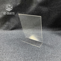 Support de présentoir acrylique transparent de table de support de signe incliné acrylique pour le menu de taille A5