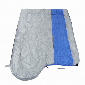 Nuevos Sacos de Dormir Ligeros y Portátiles para Acampar al Aire Libre, Impermeables, para 3 Estaciones, Diseño Tipo Sobre, Cómodos, Hechos de Poliéster y Nailon - Product Image 4