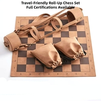 Handgefertigtes Anpassbares PU-Leder Schachspiel Soziales Strategisches 2-Spieler-Wettbewerbsspiel Geschenk