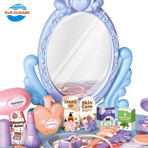 2024 nouvelle tendance semblant jouer <span class=keywords><strong>glace</strong></span> thème filles beauté commode Table maquillage jouet jouer ensemble <span class=keywords><strong>avec</strong></span> lumière musique son - Product Image 3