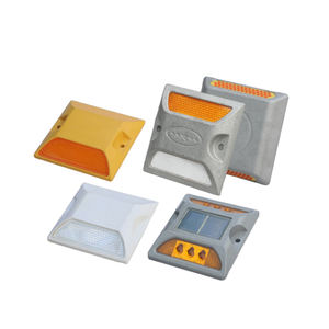 सड़क सुरक्षा वस्तुओं के लिए 6 नेतृत्व वाले सौर एल्यूमीनियम रोड स्टड - Product Image 3