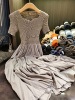 Robe trapèze plissée gaufrée à col carré et manches courtes, style vintage haut de gamme, élégante pour le bureau, taille empire amincissante