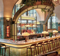 Comptoir de bar à vin en surface solide de style occidental moderne pour usage commercial, idéal pour les bars à domicile, les hôtels et les centres commerciaux
