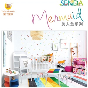 <span class=keywords><strong>Porte</strong></span>-vêtements <span class=keywords><strong>en</strong></span> <span class=keywords><strong>bois</strong></span> pour fille Toffy & Friends avec étagère de rangement et miroir <span class=keywords><strong>en</strong></span> forme de sirène - Product Image 3