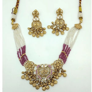 Parure de collier ras-du-cou traditionnel en argent et perles violettes avec pendentifs en forme de cœur et boucles d'oreilles assorties, bijoux ethniques d'inspiration antique - Product Image 2