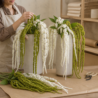 Tige artificielle de plantes suspendues Amarante blanches et vertes en cascade pour la décoration de mariages, de maisons et d'événements